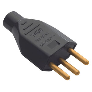 Plug Macho 2P+T 10A Preto Fame